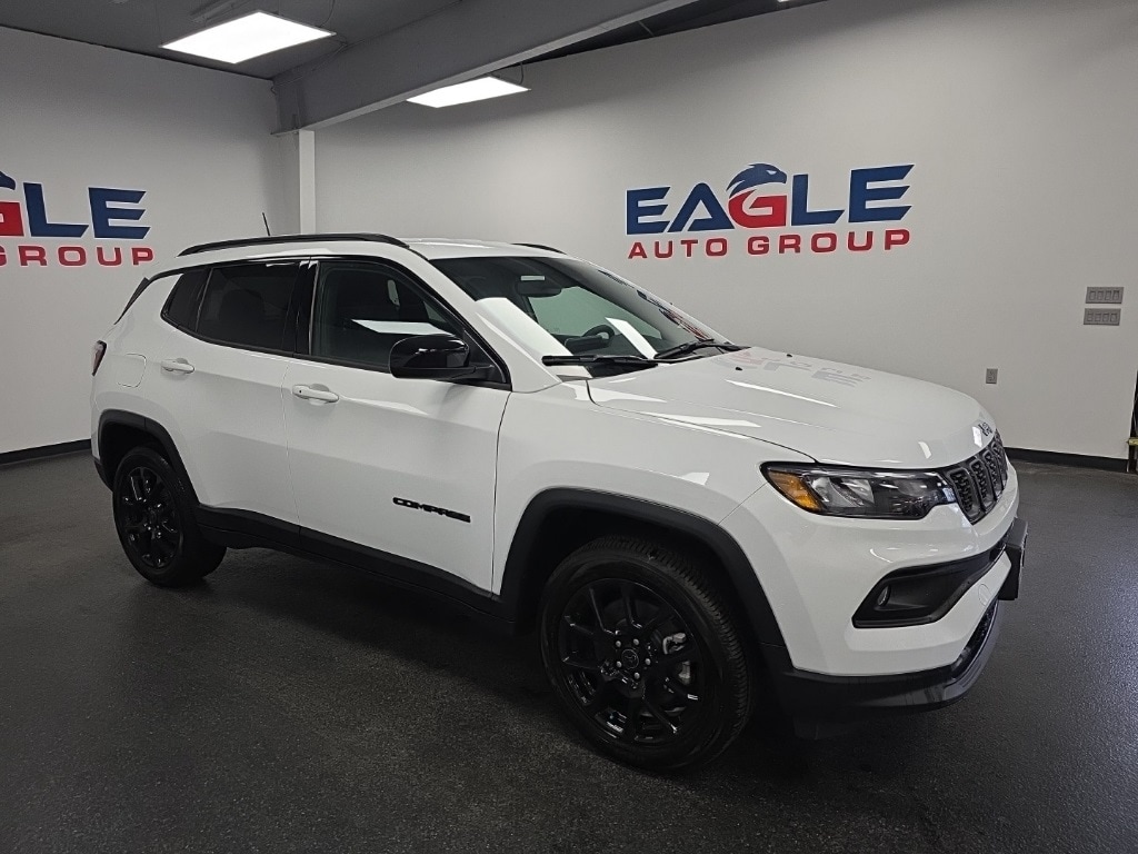 New 2025 Jeep Compass LATITUDE 4X4 Sport Utility