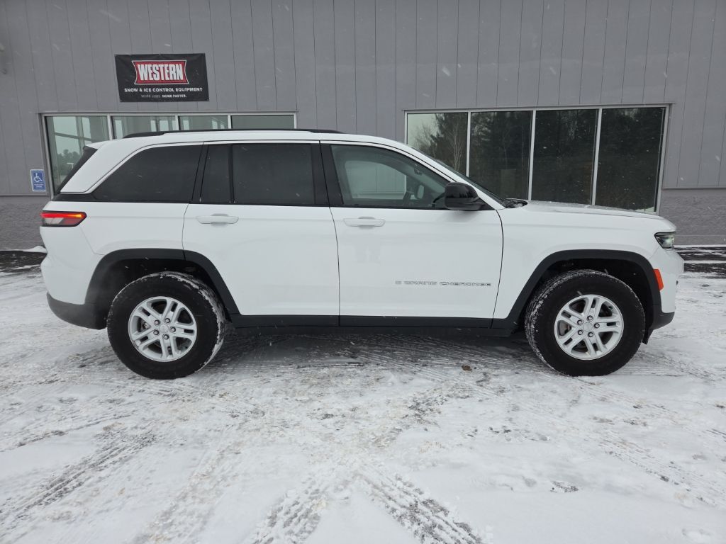 Used 2023 Jeep Grand Cherokee Laredo with VIN 1C4RJHAG8PC543846 for sale in Eagle River, WI