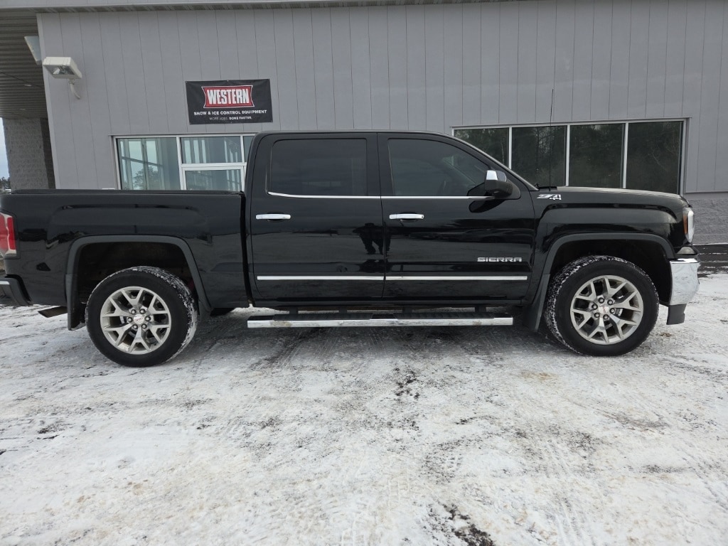 Used 2018 GMC Sierra 1500 SLT Truck