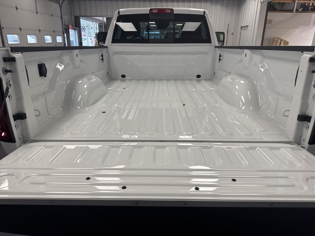 2026 RAM 3500 Tradesman - Photo 30