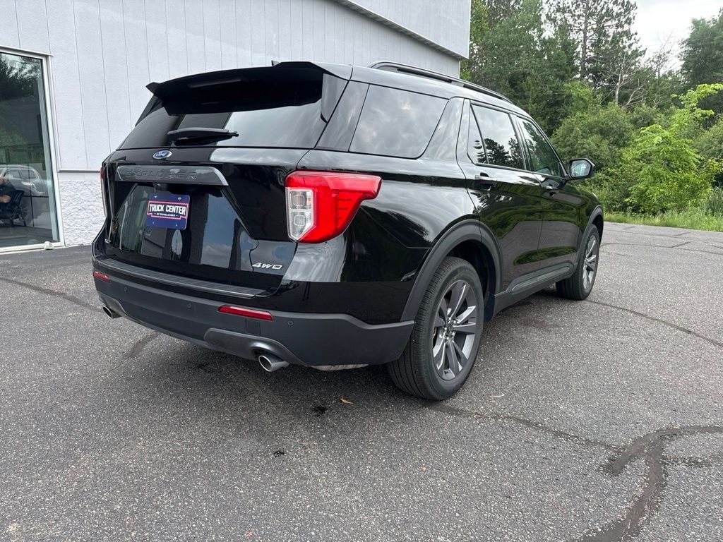Used 2024 Ford Explorer XLT SUV