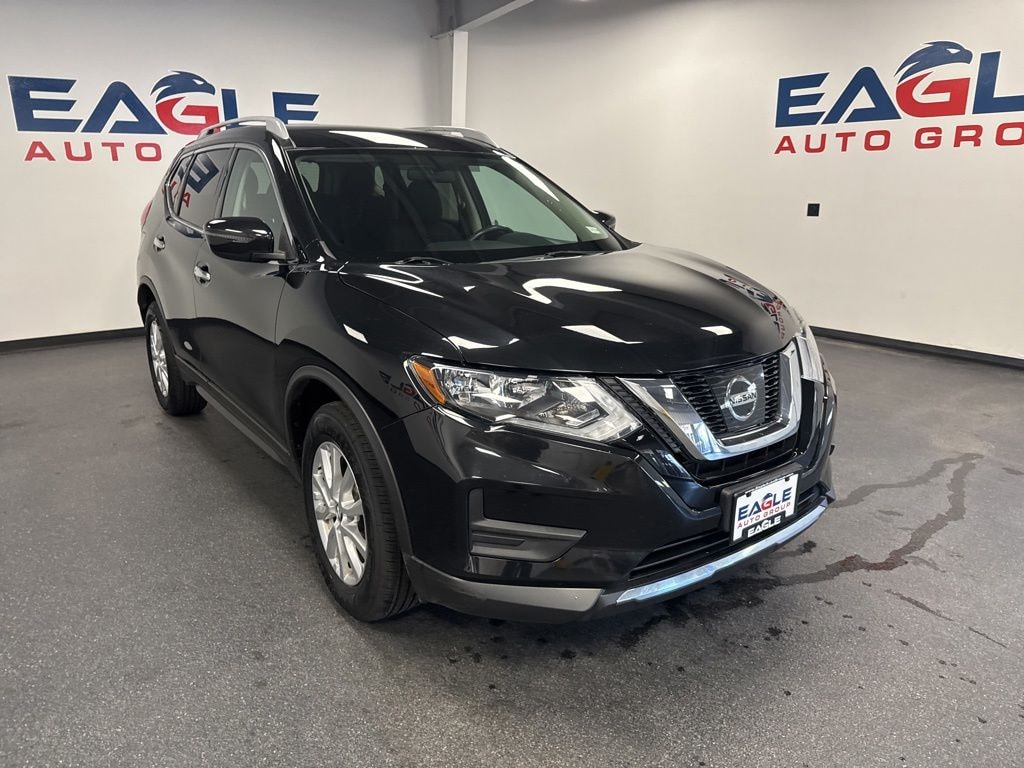 Used 2017 Nissan Rogue SV SUV