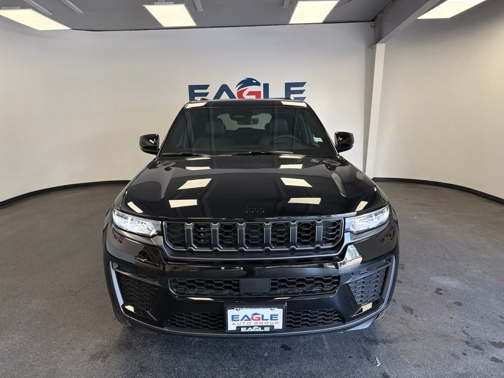 New 2026 Jeep Grand Cherokee Altitude Sport Utility