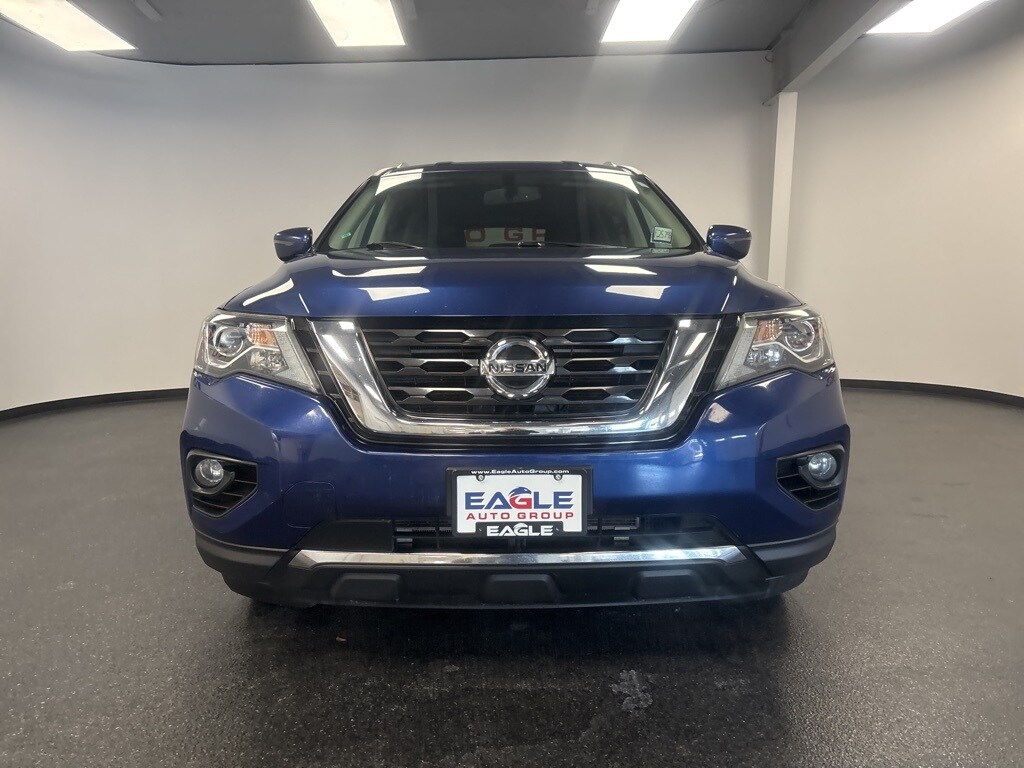 2020 Nissan Pathfinder SV photo 4