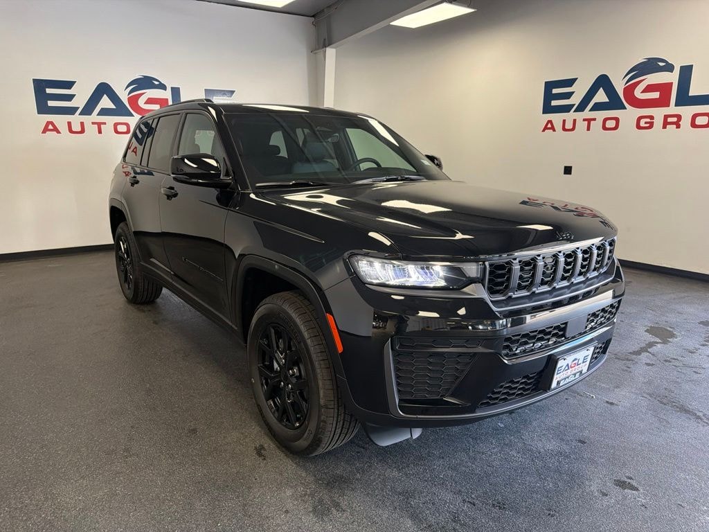 New 2026 Jeep Grand Cherokee Altitude Sport Utility