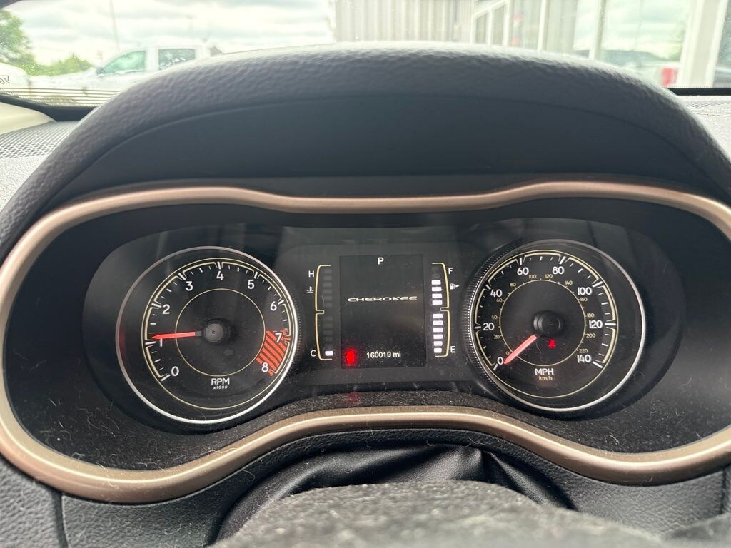 Used 2014 Jeep Cherokee Latitude SUV