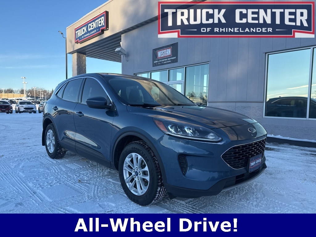 2020 Ford Escape SE's photo