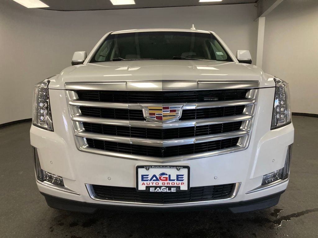 Used 2019 Cadillac Escalade Luxury SUV
