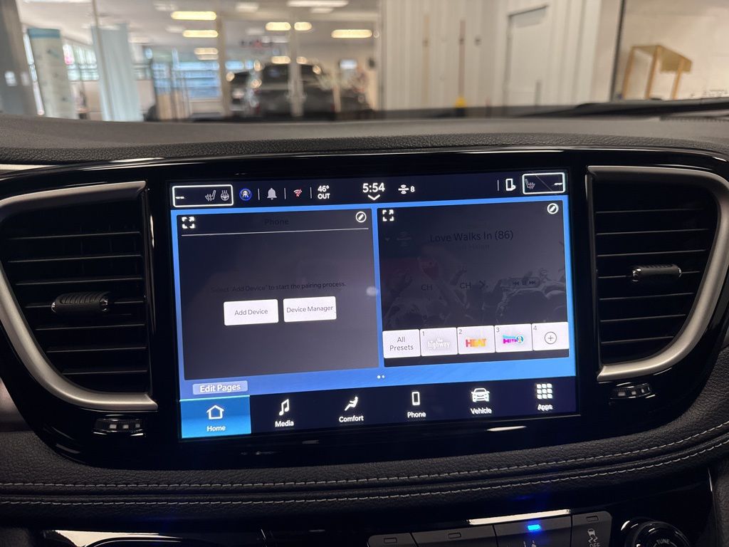 2026 Chrysler Pacifica Select - Photo 21