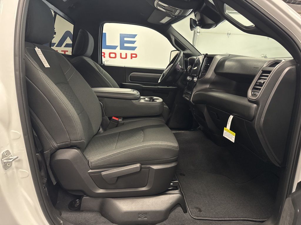 2026 RAM 3500 Tradesman - Photo 36