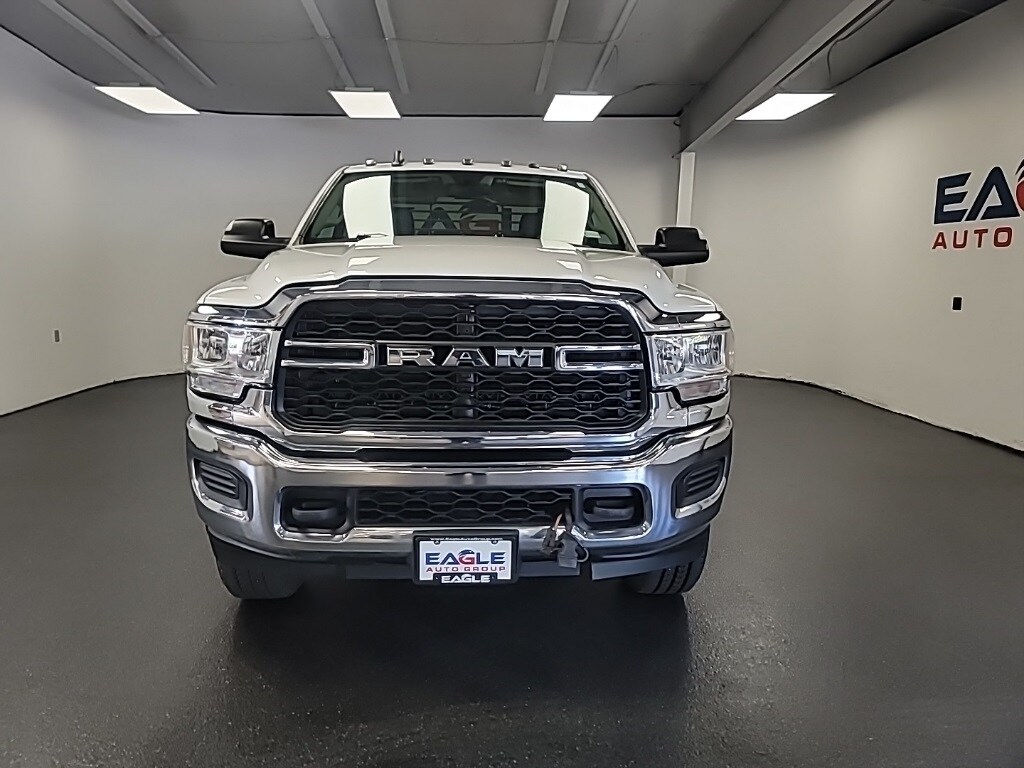 2019 Ram 3500 Tradesman photo 4