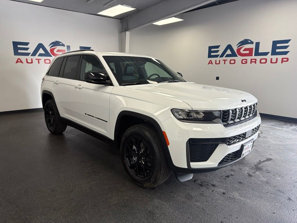 New 2026 Jeep Grand Cherokee Altitude Sport Utility