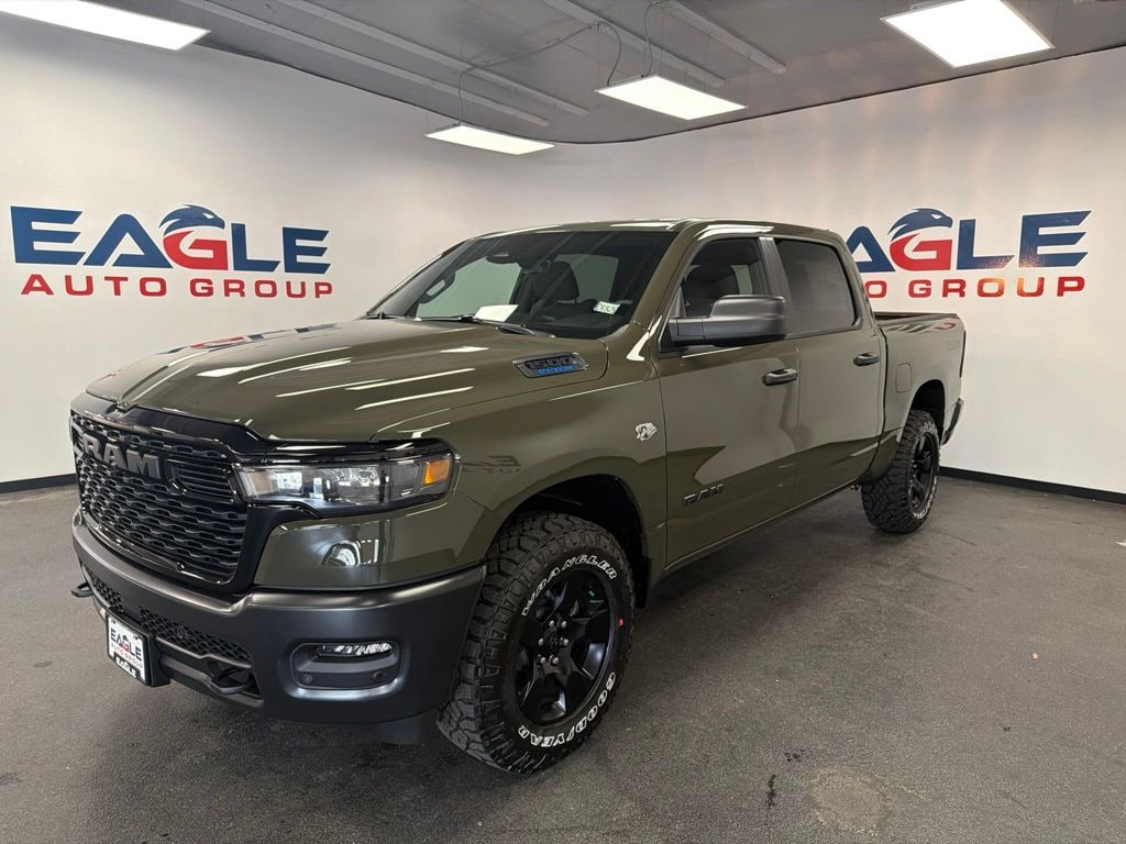 New 2026 Ram 1500 WARLOCK CREW CAB 4X4 5'7 BOX Pickup