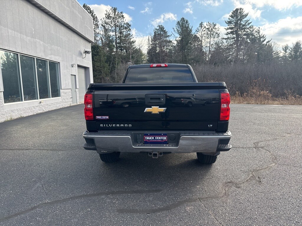 2017 Chevrolet Silverado 1500 LT photo 4