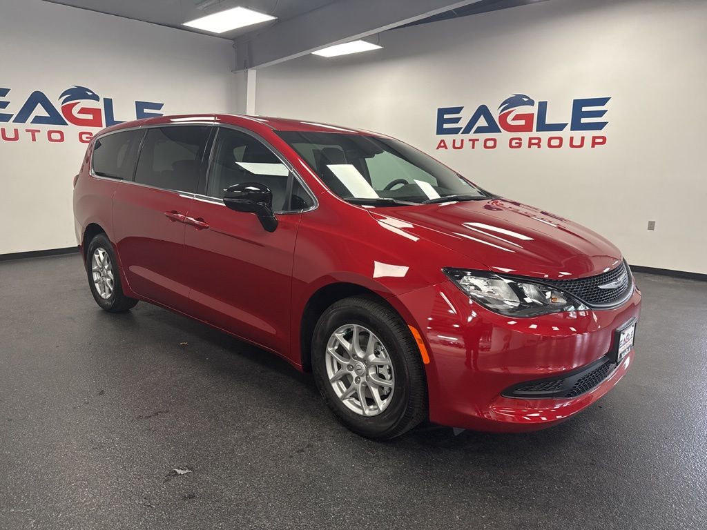 2026 Chrysler Voyager LX