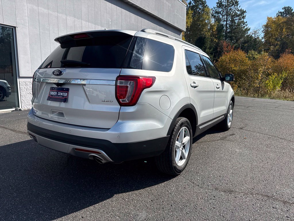 Used 2017 Ford Explorer XLT SUV