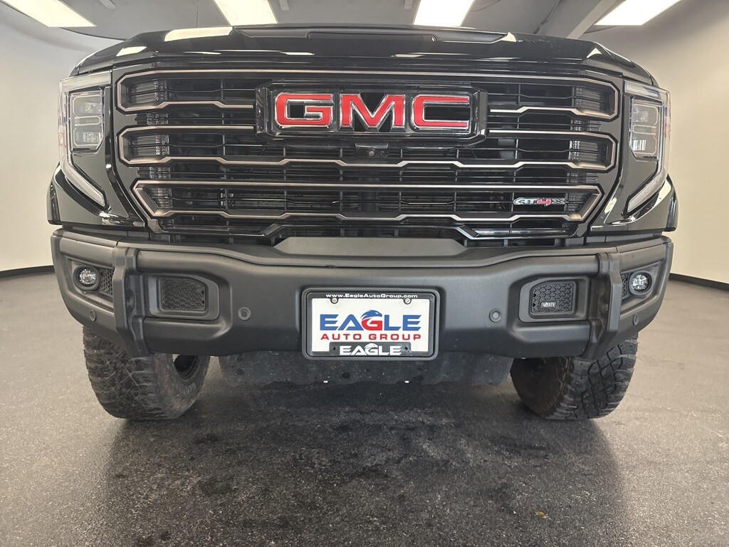 2023 Gmc Sierra 1500 AT4X photo 2