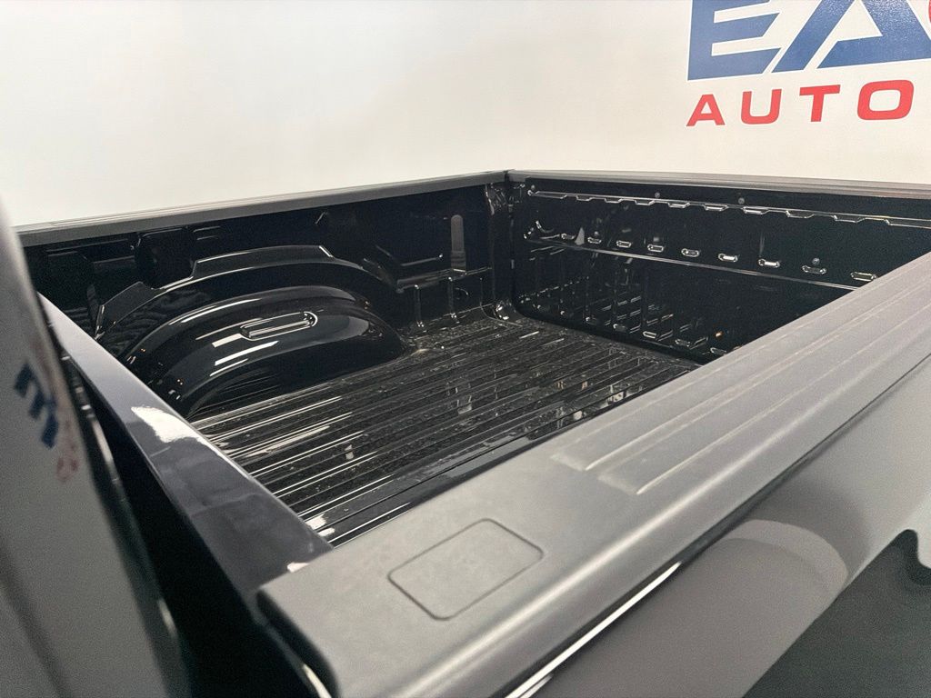 2026 RAM 1500 Warlock - Photo 38