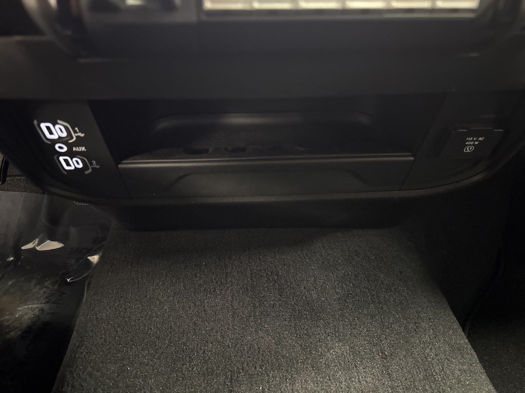 2026 RAM 3500 Tradesman - Photo 26