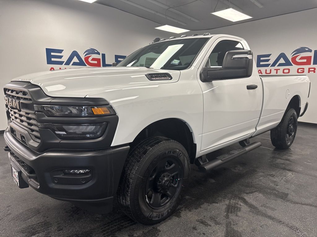 2026 RAM 3500 Tradesman - Photo 6