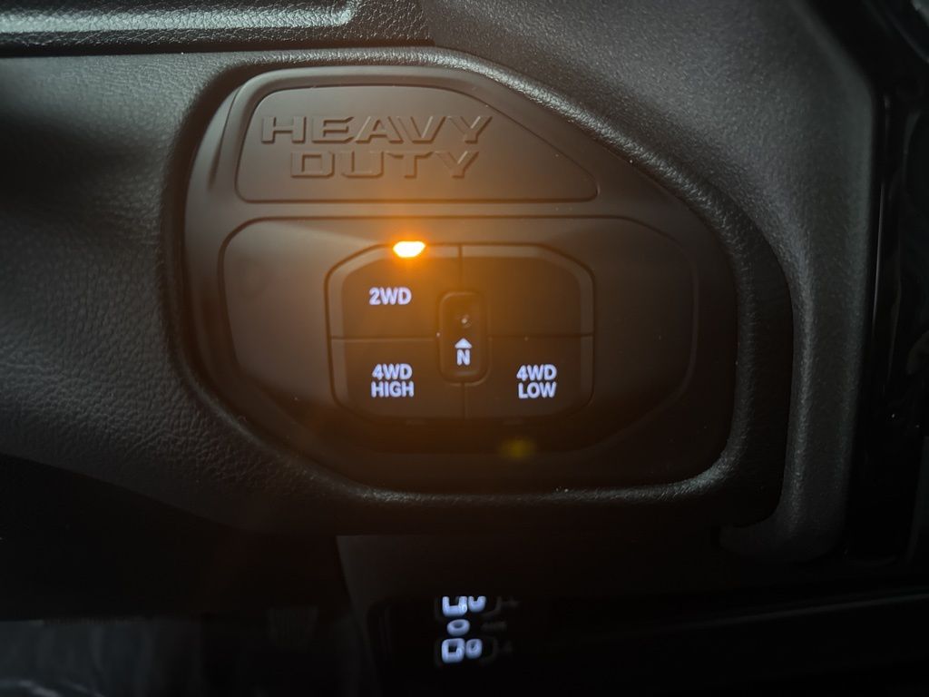 2026 RAM 3500 Tradesman - Photo 23