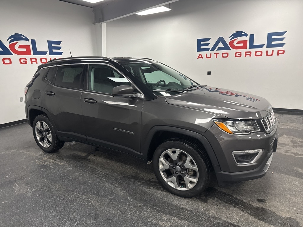 2018 Jeep Compass Limited's photo
