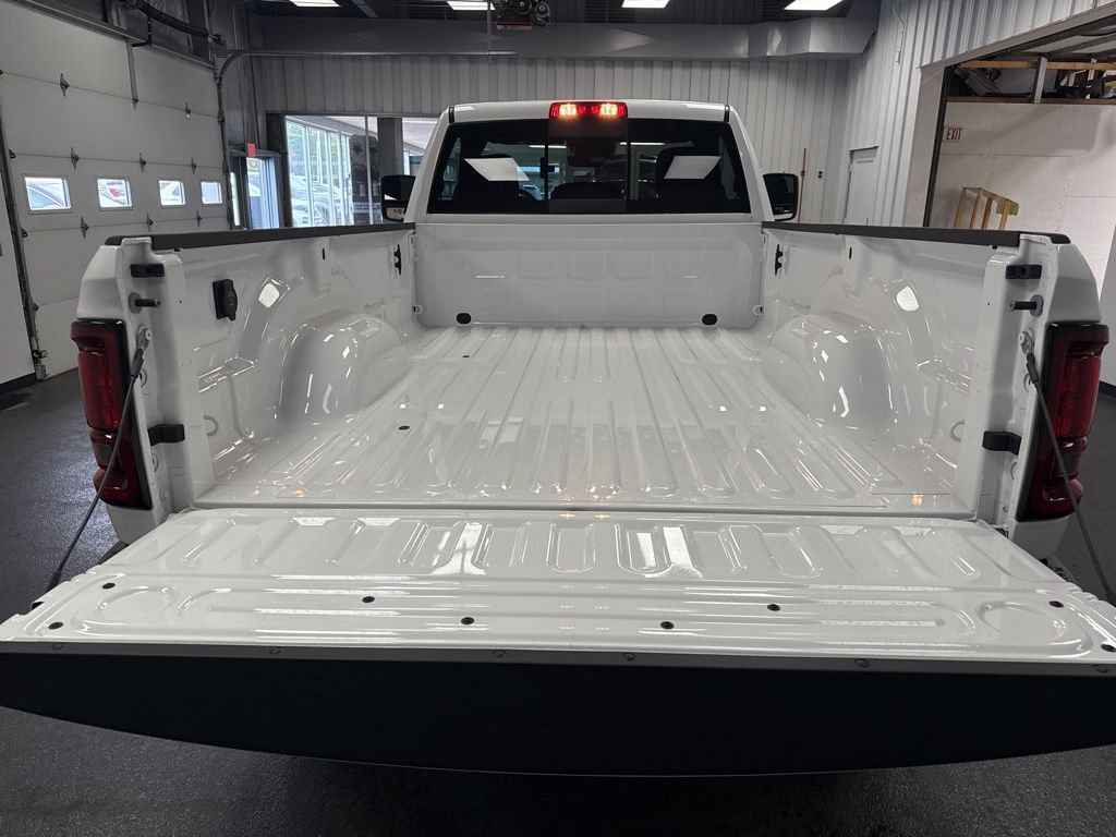 2026 RAM 3500 Tradesman - Photo 33