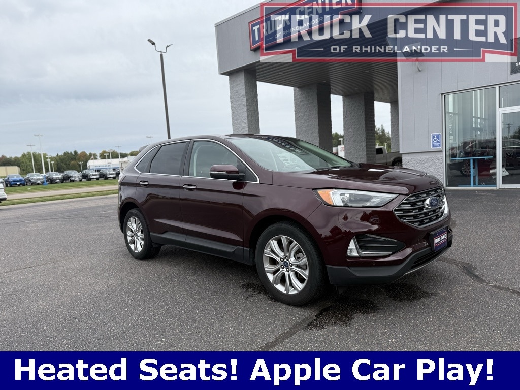 2022 Ford Edge Titanium's photo