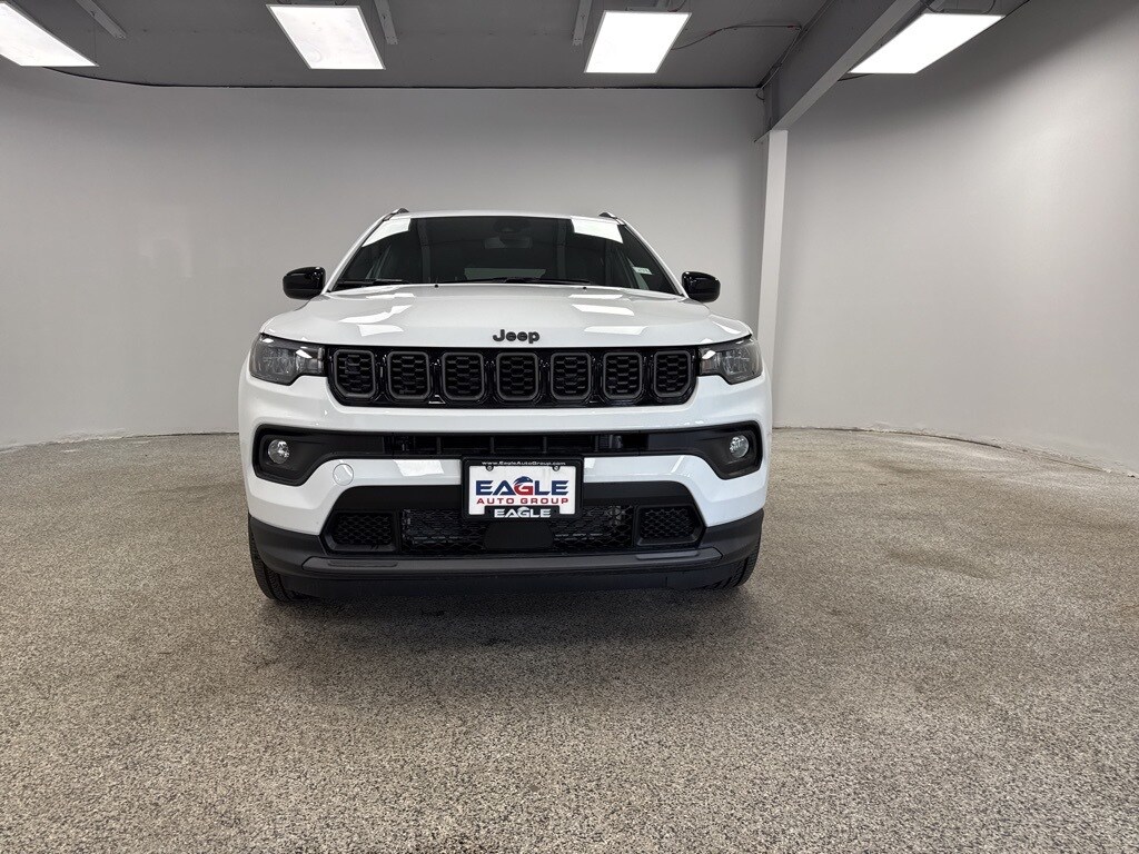 2025 Jeep Compass Latitude photo 4
