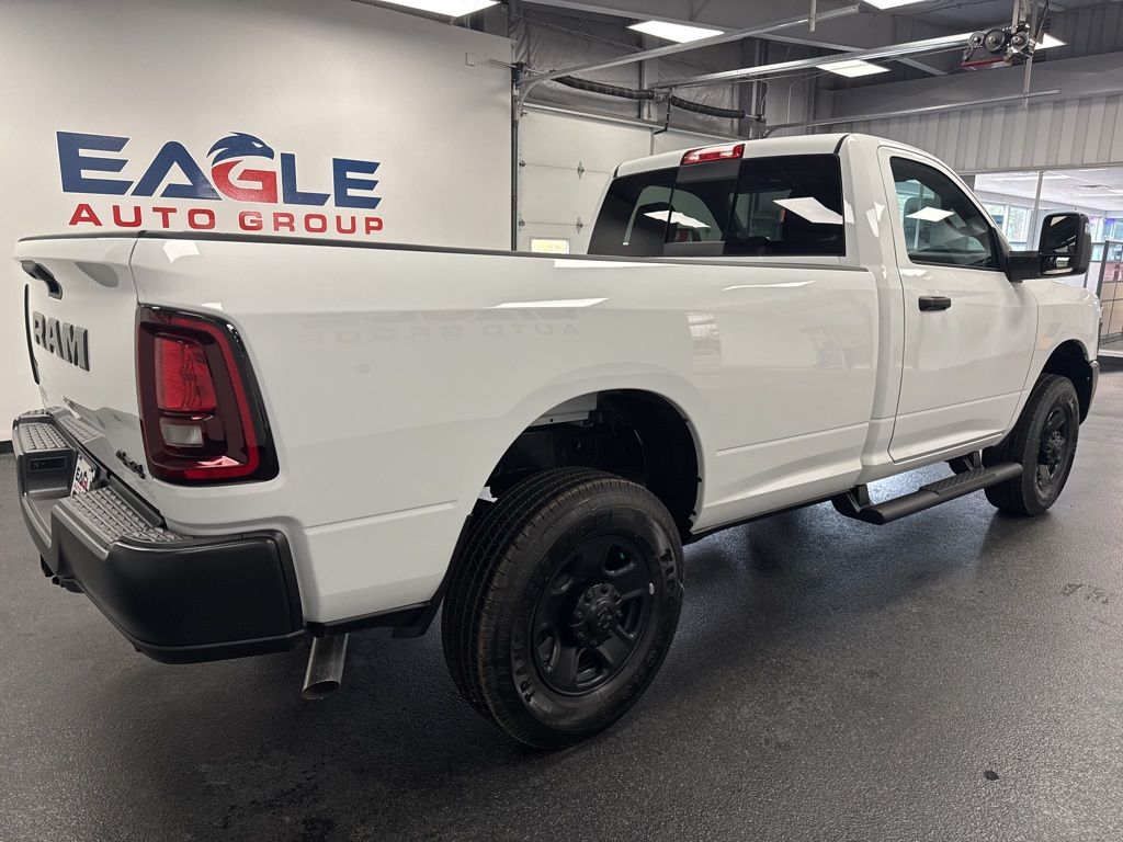 2026 RAM 3500 Tradesman - Photo 12