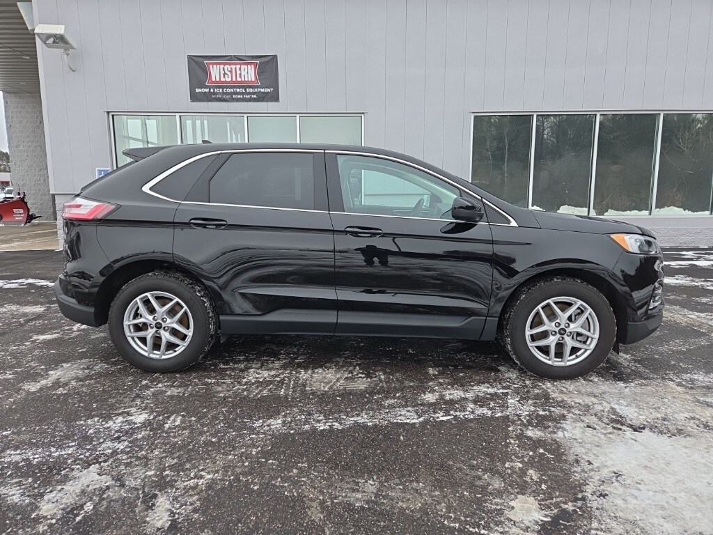 Used 2023 Ford Edge SEL SUV