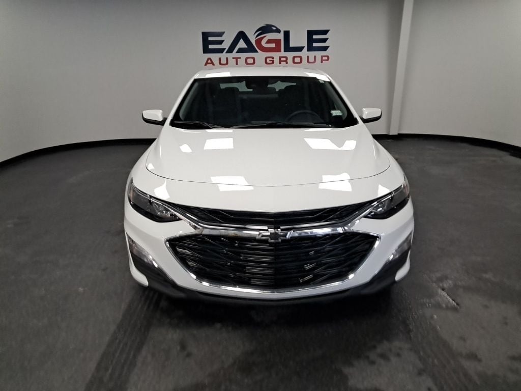 Used 2025 Chevrolet Malibu RS Sedan