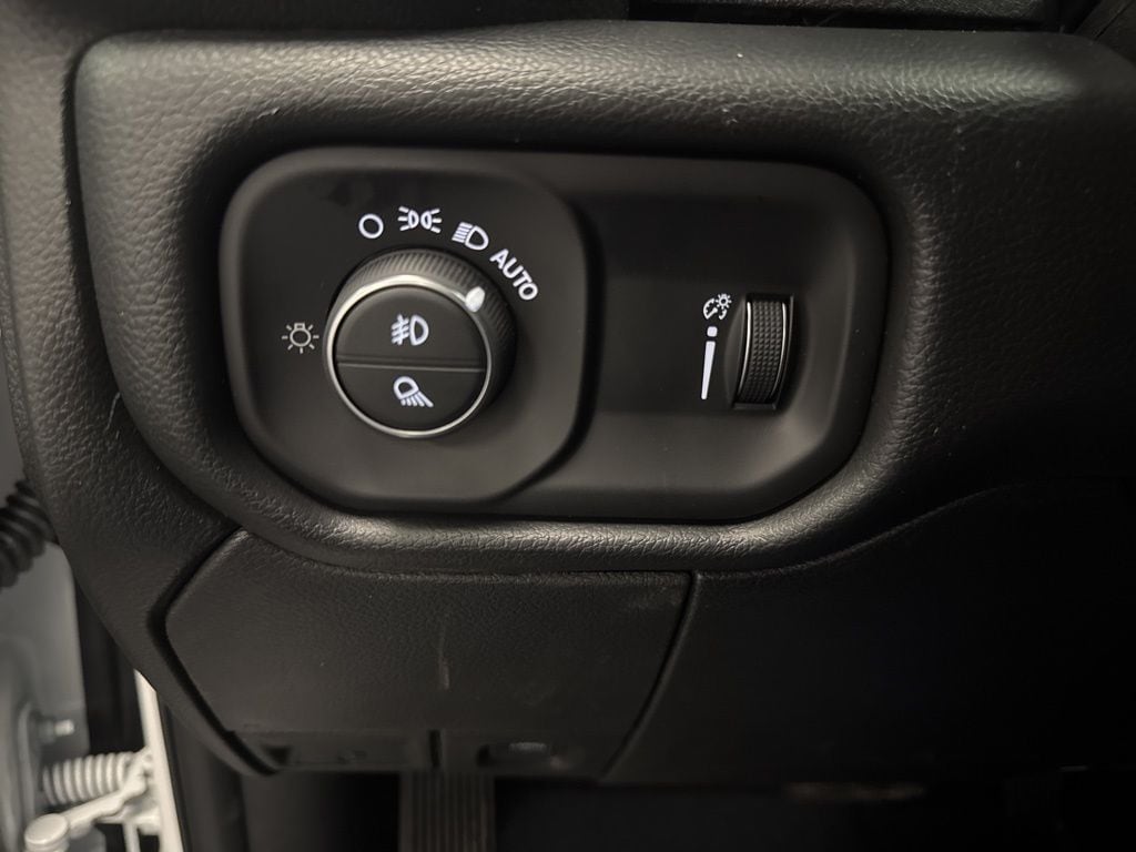 2026 RAM 3500 Tradesman - Photo 21