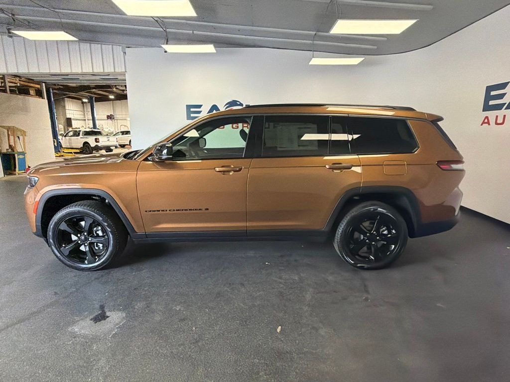 New 2026 Jeep Grand Cherokee L LIMITED 4X4 Sport Utility