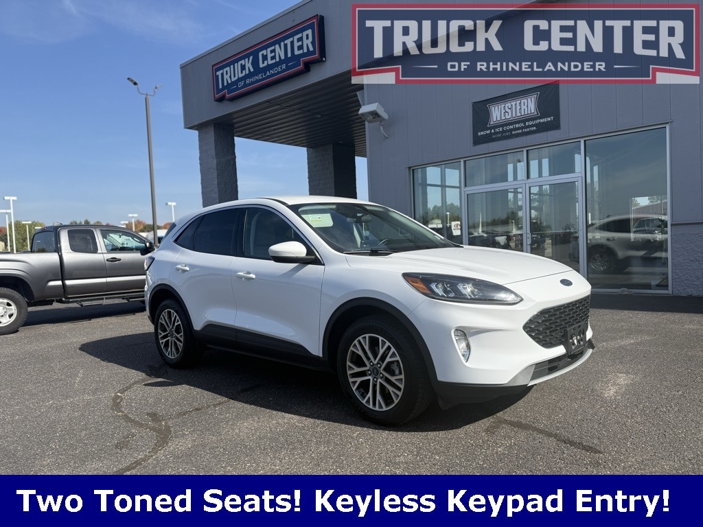 2022 Ford Escape SEL's photo