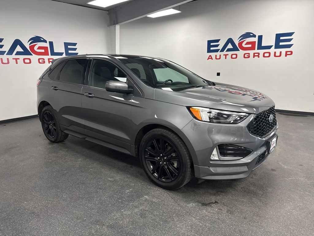 2021 Ford Edge ST-Line AWD's photo