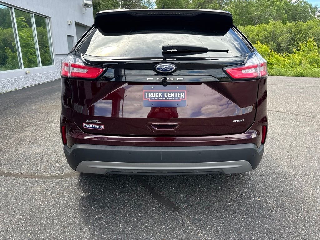 Used 2024 Ford Edge SEL SUV
