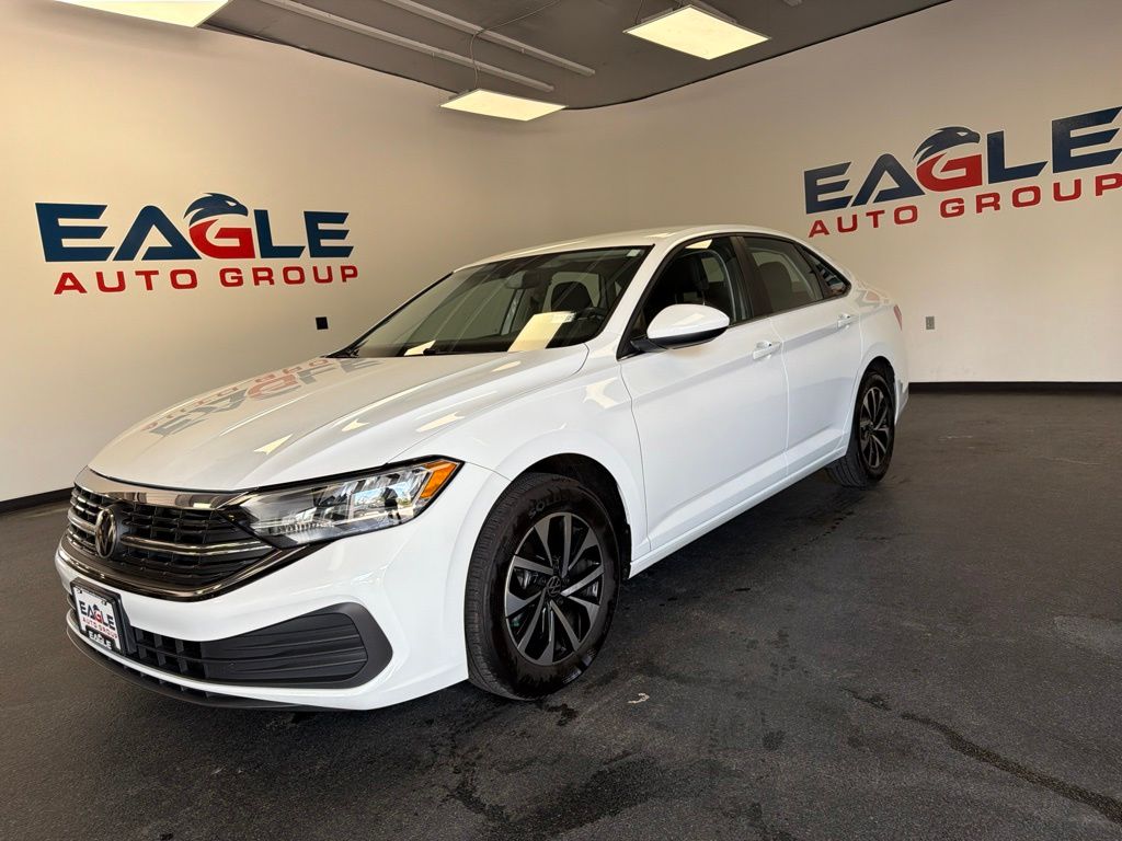 Used 2024 Volkswagen Jetta S with VIN 3VW5M7BU3RM097253 for sale in Eagle River, WI