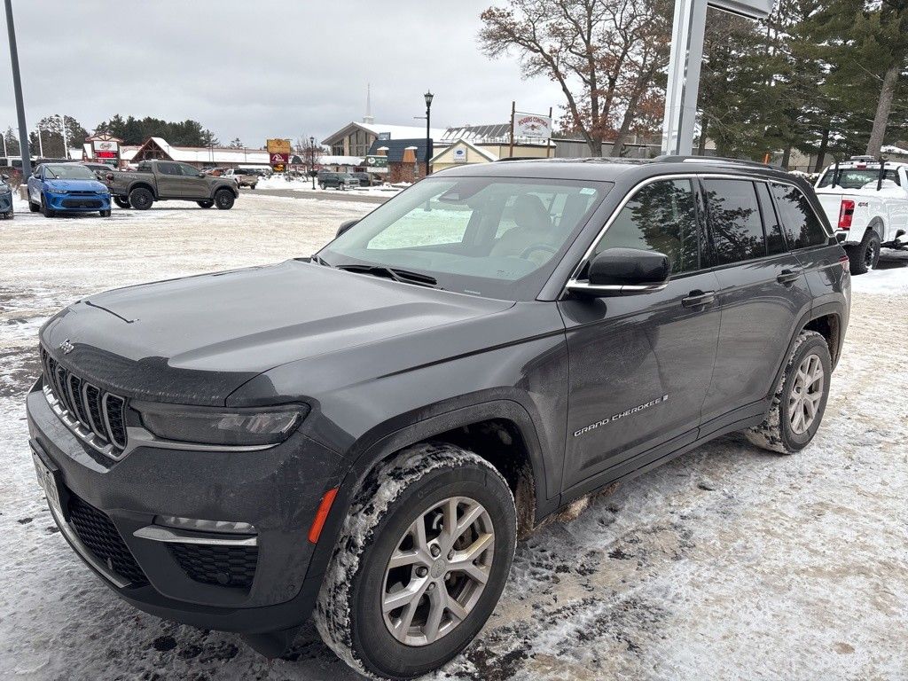 2022 Jeep Grand Cherokee Limited 4x4's photo