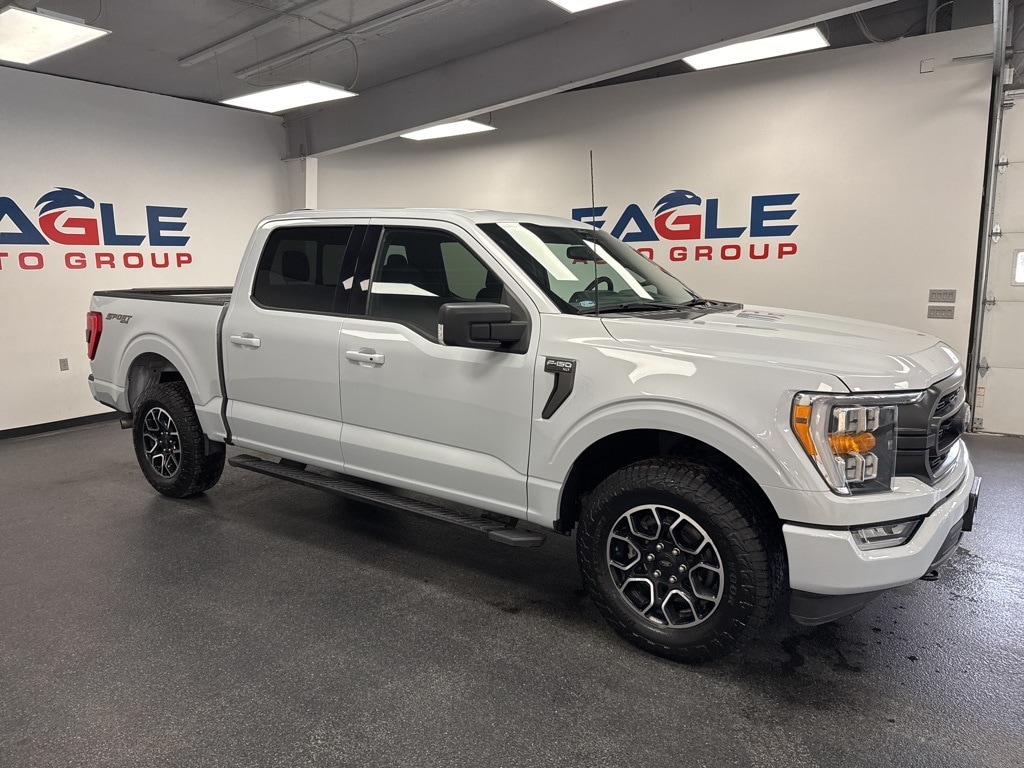 2022 Ford F-150 XLT's photo