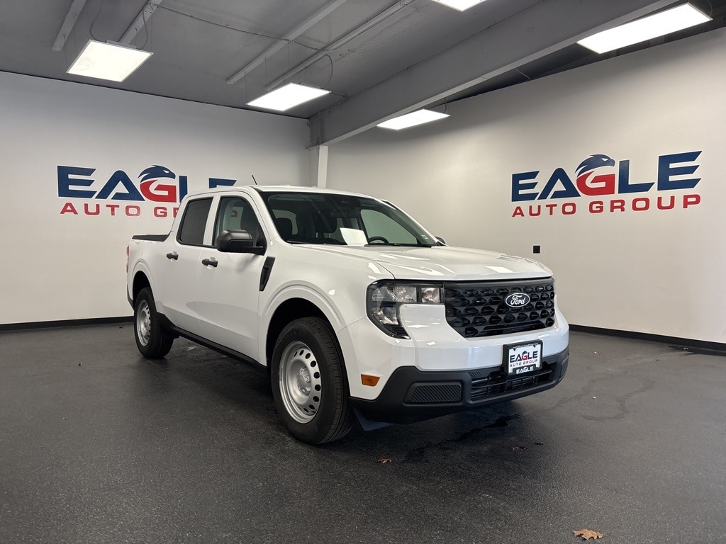 New 2025 Ford Maverick XL Truck