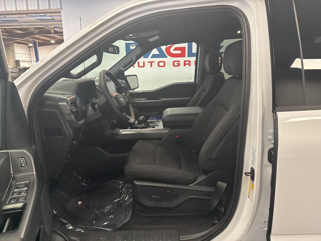 2026 Ford F-150 XLT - Photo 19