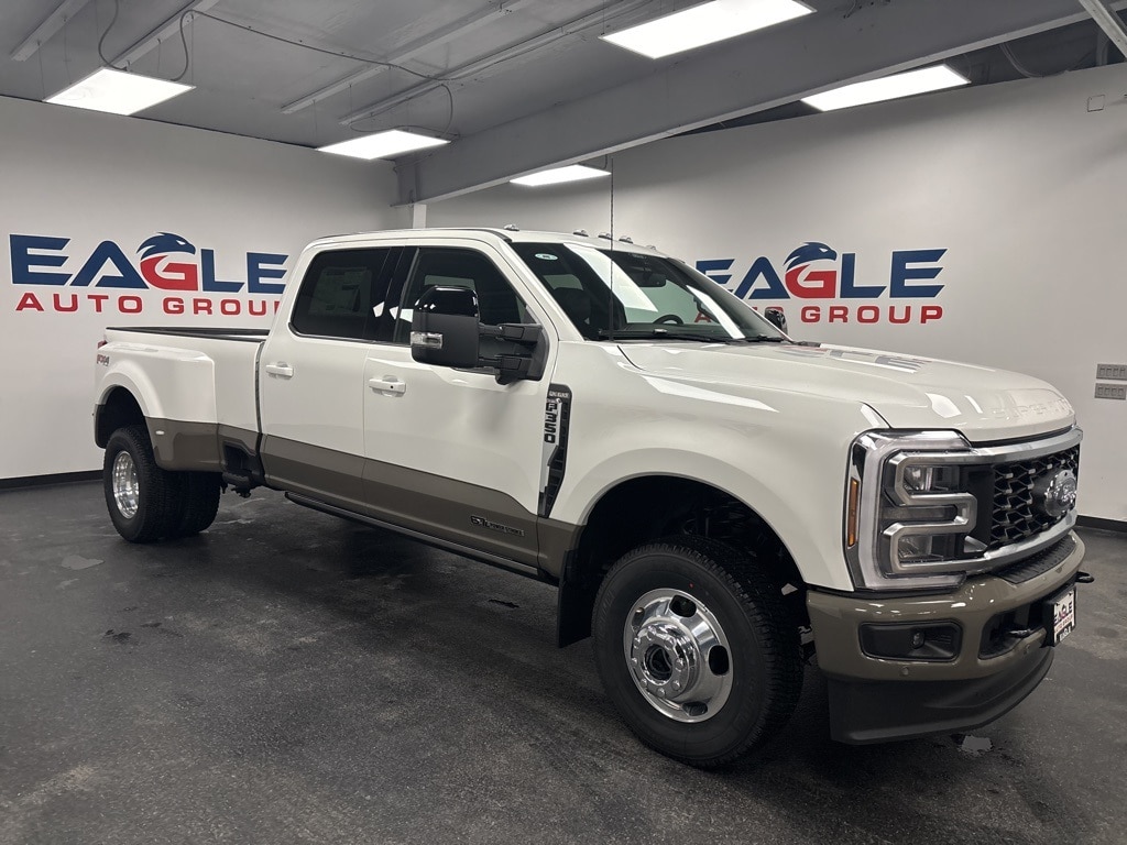 2026 Ford F-350 Super Duty King Ranch's photo