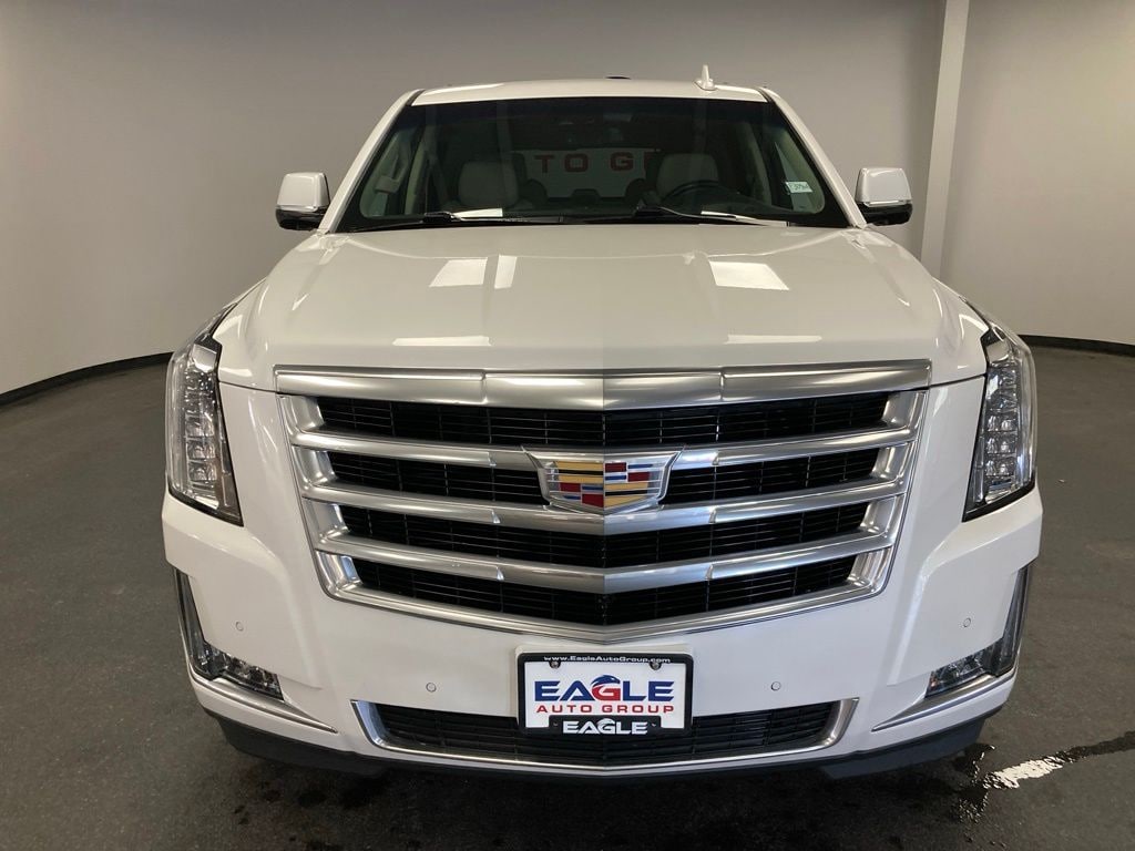 Used 2019 Cadillac Escalade Luxury SUV