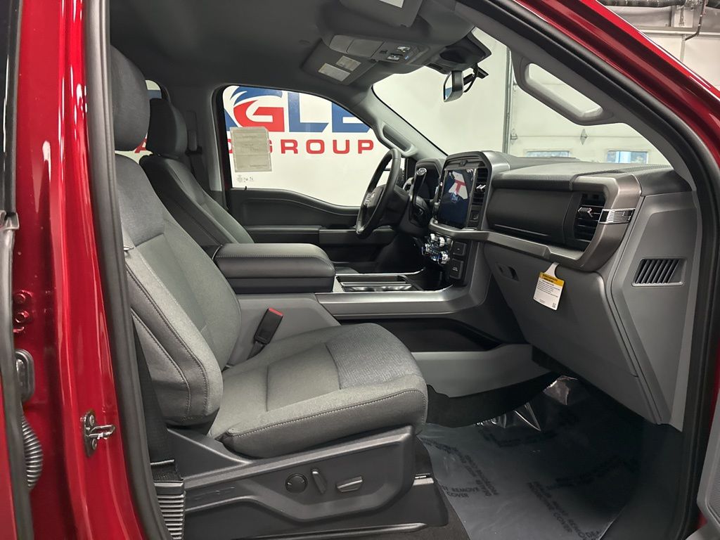 2026 Ford F-150 XLT - Photo 38