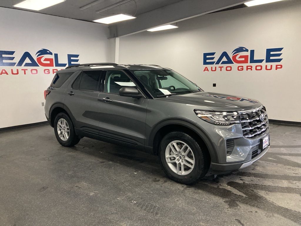 2026 Ford Explorer Active 4WD's photo