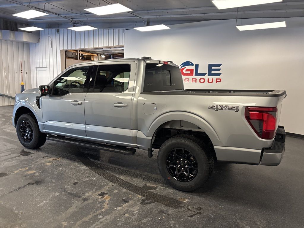 2026 Ford F-150 XLT - Photo 9