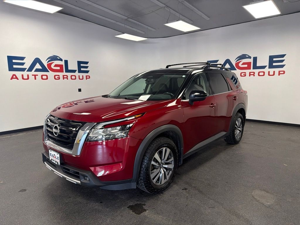 Used 2022 Nissan Pathfinder SL SUV