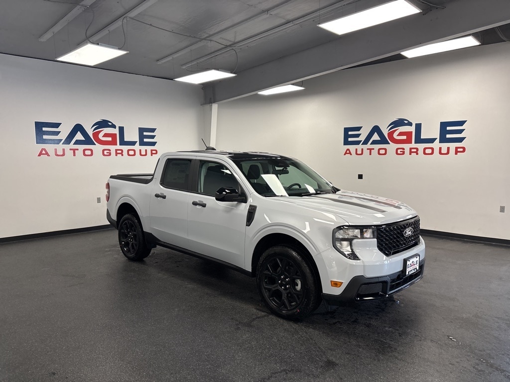 New 2025 Ford Maverick XLT Truck