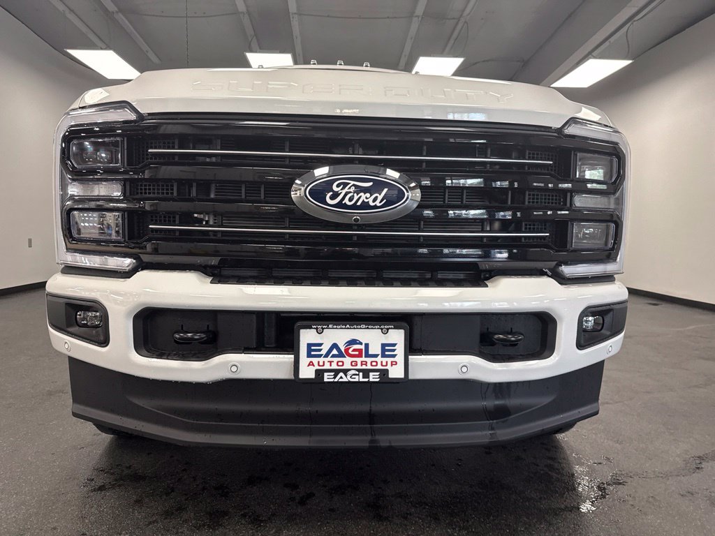 New 2027 Ford F-350SD Platinum Truck